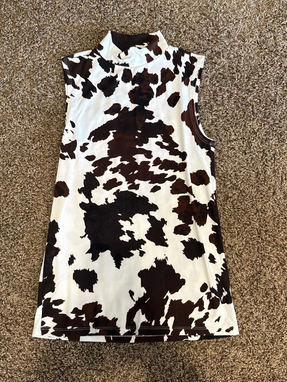 Cow-Print Mock Neck Sleeveless Tank -Brown & White